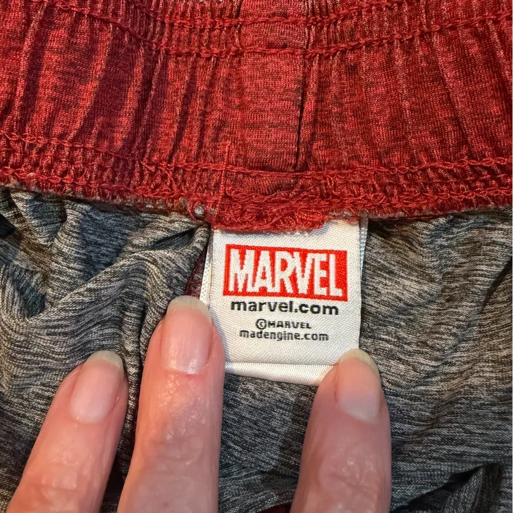 Marvel Amazing‎ Spider-Man Graphic Lounge Shorts Red Black Men’s L